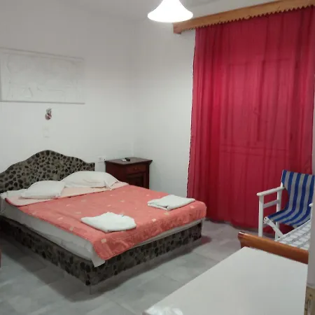 Hotel Perissa