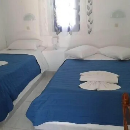 Perissa Hotel 2*