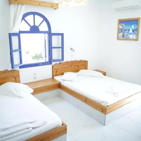 Hotel Perissa Agios Georgios (Santorini)