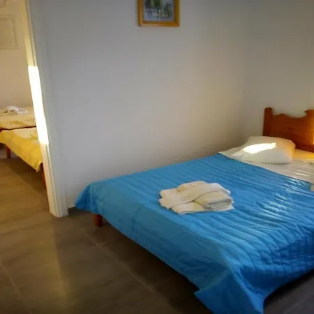 Hotel Perissa